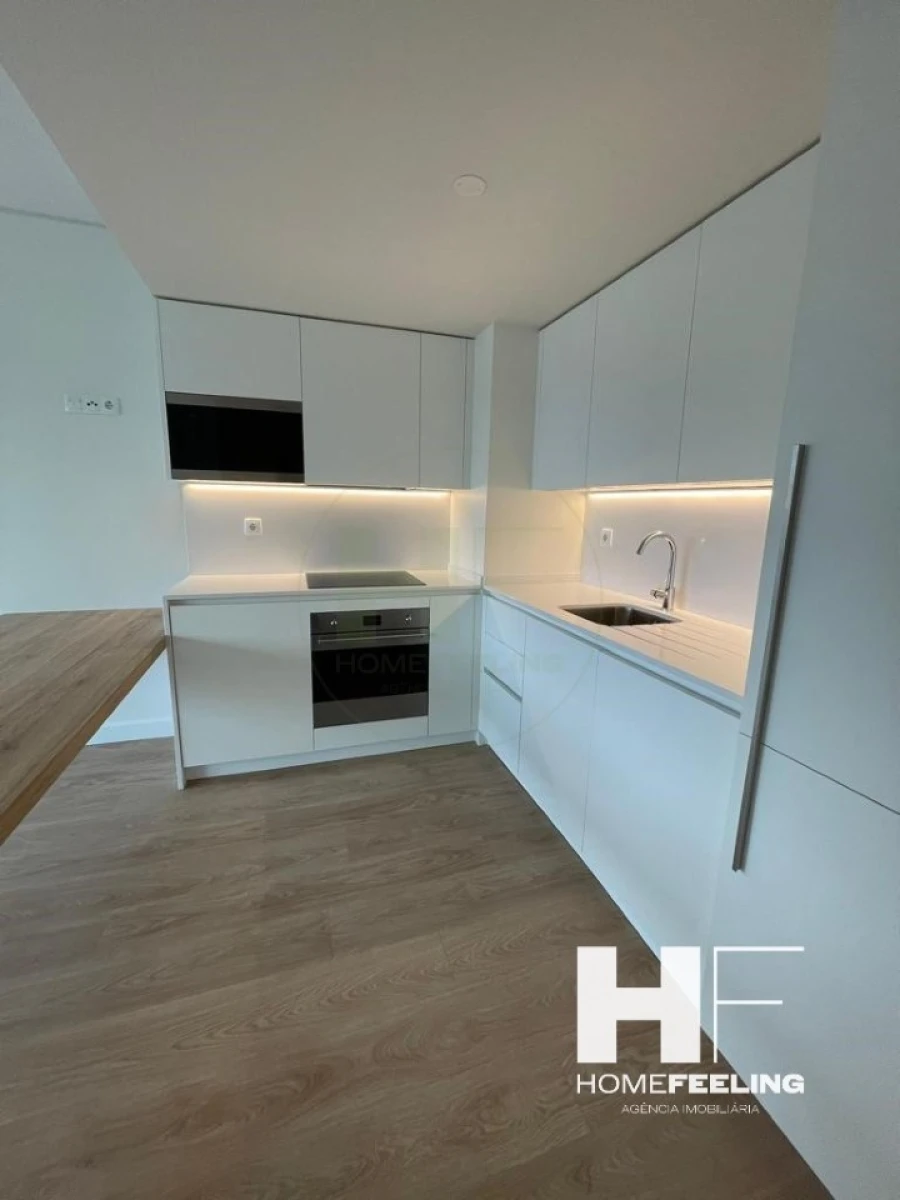 Apartamento T1 para Venda em Parque das Nações Foto 14