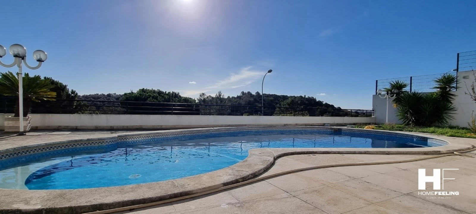 Moradia T5 para Venda em Carnaxide e Queijas Foto 9