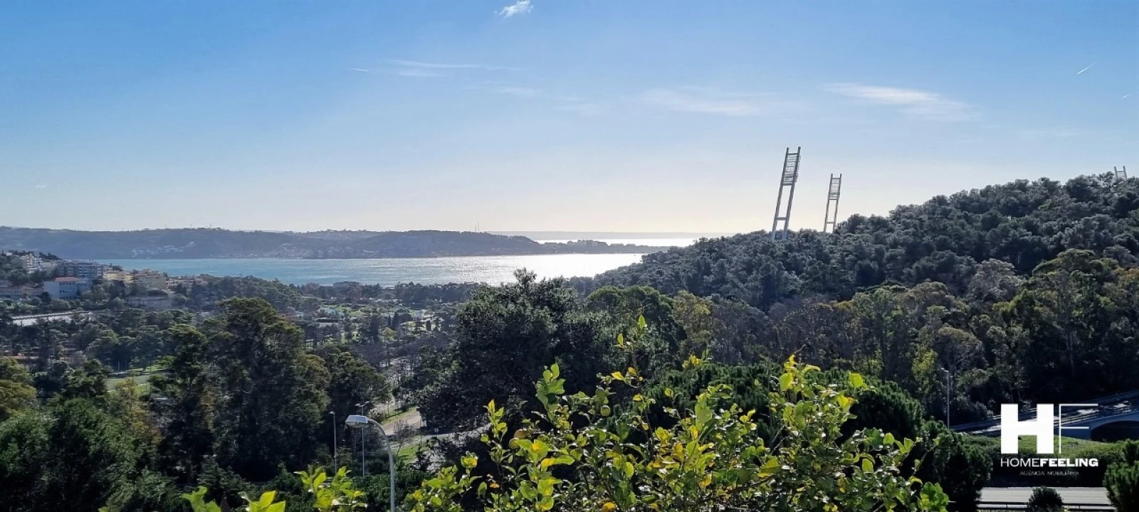 Moradia T5 para Venda em Carnaxide e Queijas Foto 23