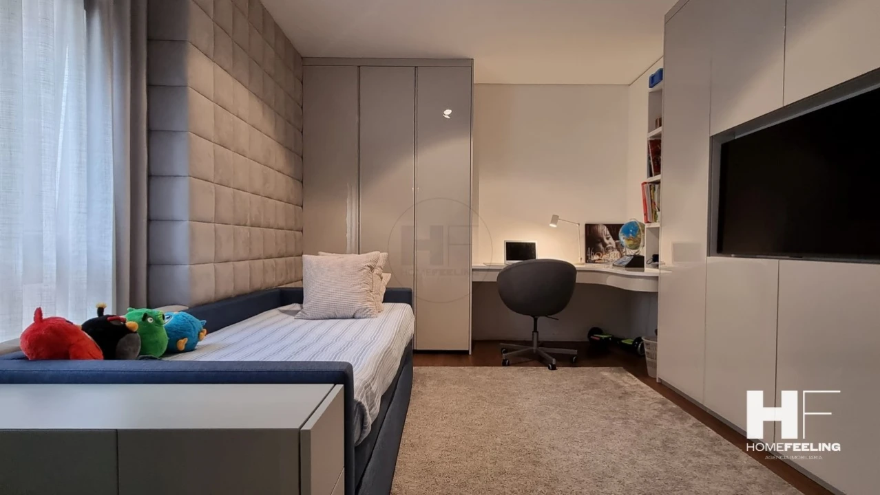 Apartamento T4 para Venda em Sacavém e Prior Velho Foto 20
