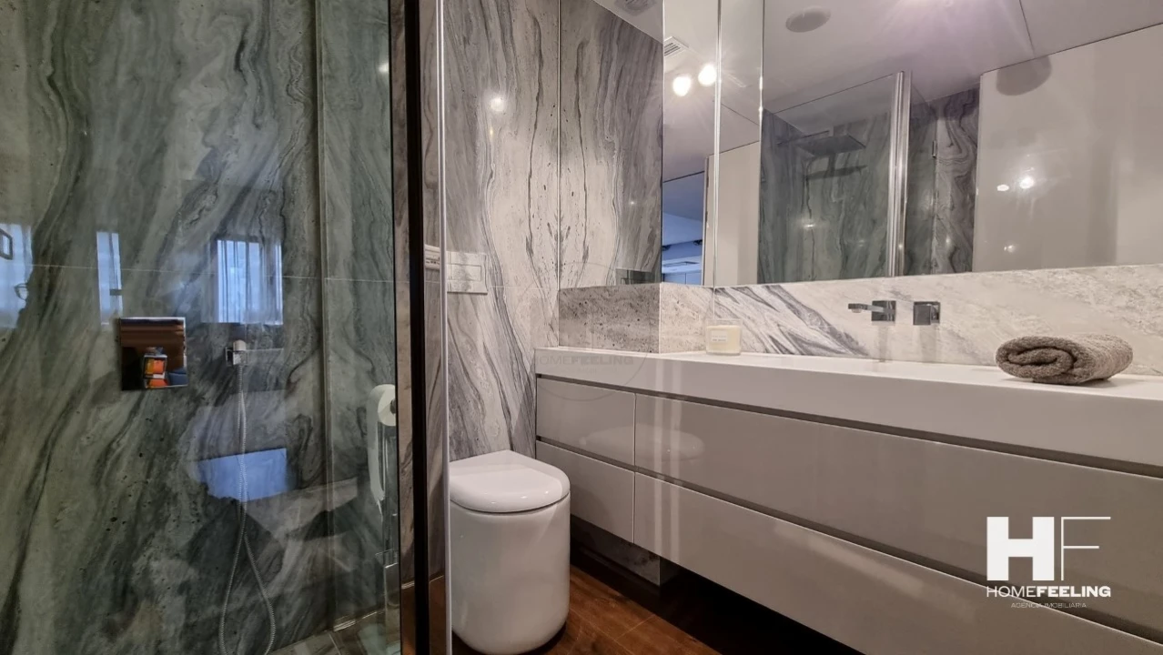 Apartamento T4 para Venda em Sacavém e Prior Velho Foto 18