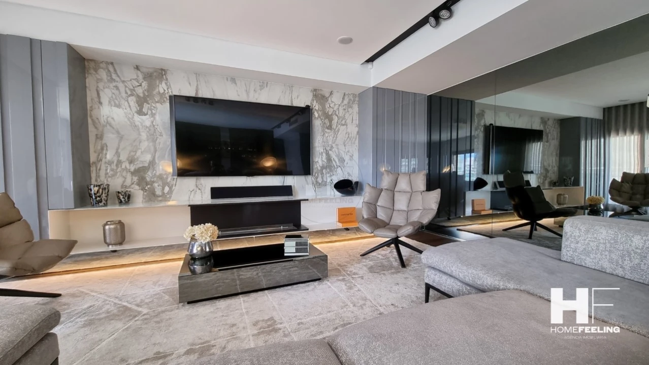 Apartamento T4 para Venda em Sacavém e Prior Velho Foto 1
