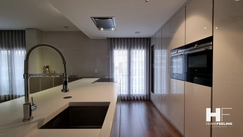 Apartamento T4 para Venda em Sacavém e Prior Velho