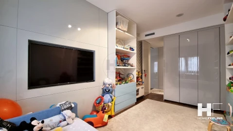 Apartamento T4 para Venda em Sacavém e Prior Velho