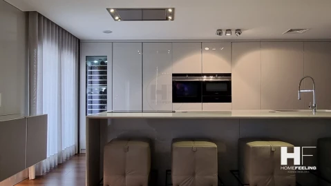 Apartamento T4 para Venda em Sacavém e Prior Velho