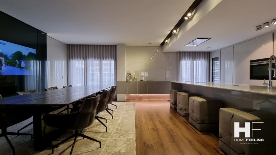 Apartamento T4 para Venda em Sacavém e Prior Velho Foto 9