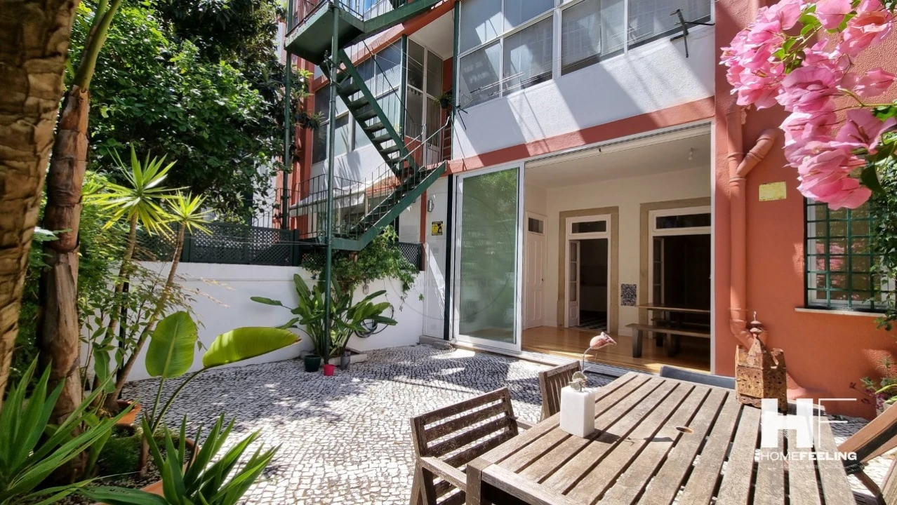 Apartamento T3 para Venda em Santo António Foto 1