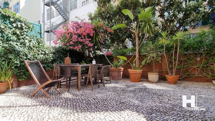 Apartamento T3 para Venda em Santo António Foto 30