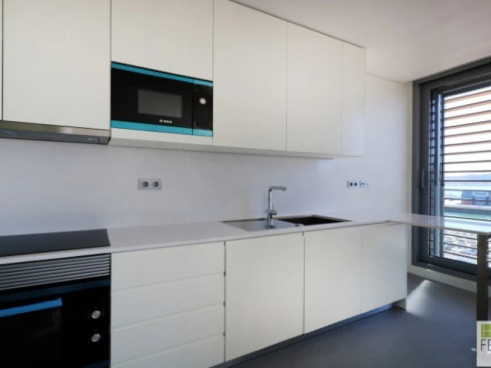 Apartamento T4 para Venda em Estrela Foto 6