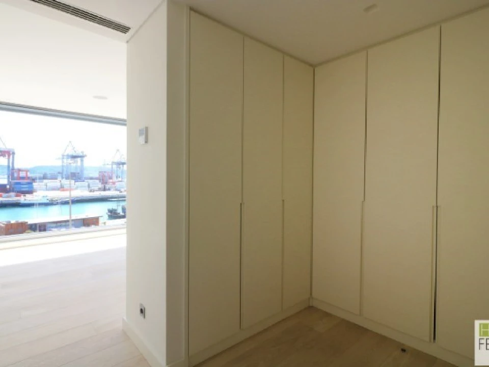 Apartamento T4 para Venda em Estrela Foto 7