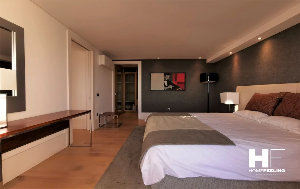 Apartamento T2 para Arrendamento em São Vicente Foto 3