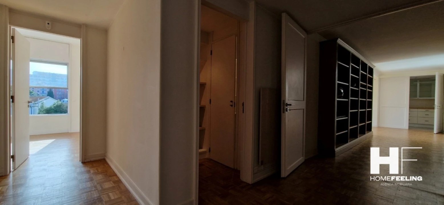 Apartamento T4 para Arrendamento em Santo António Foto 17