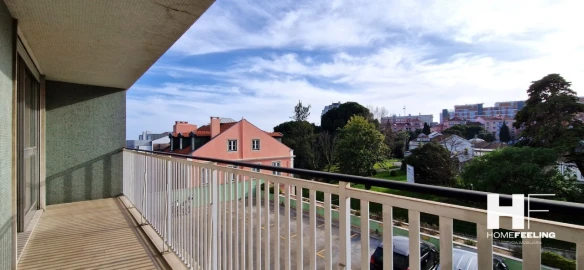 Apartamento T4 para Arrendamento em Santo António