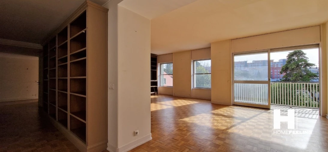 Apartamento T4 para Arrendamento em Santo António Foto 11