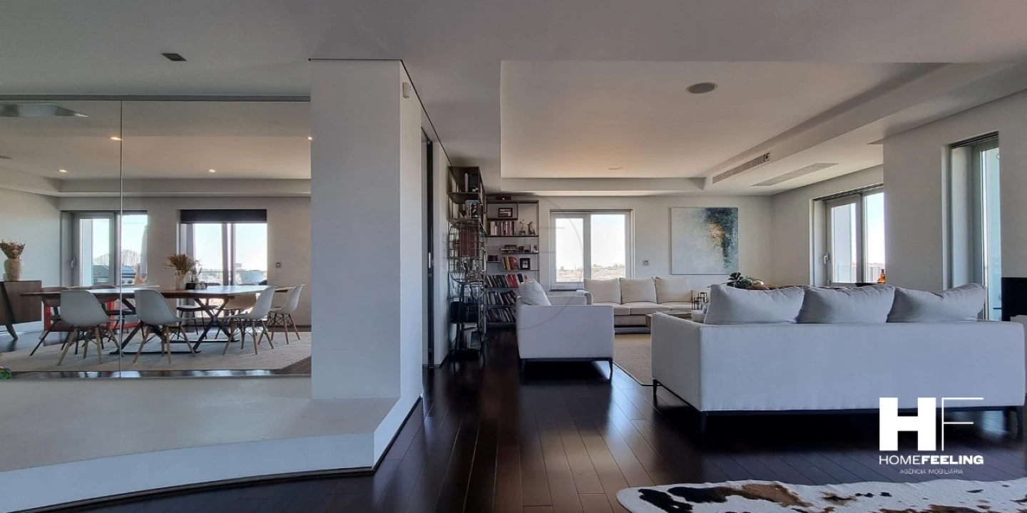 Apartamento T6 para Arrendamento em Avenidas Novas Foto 3