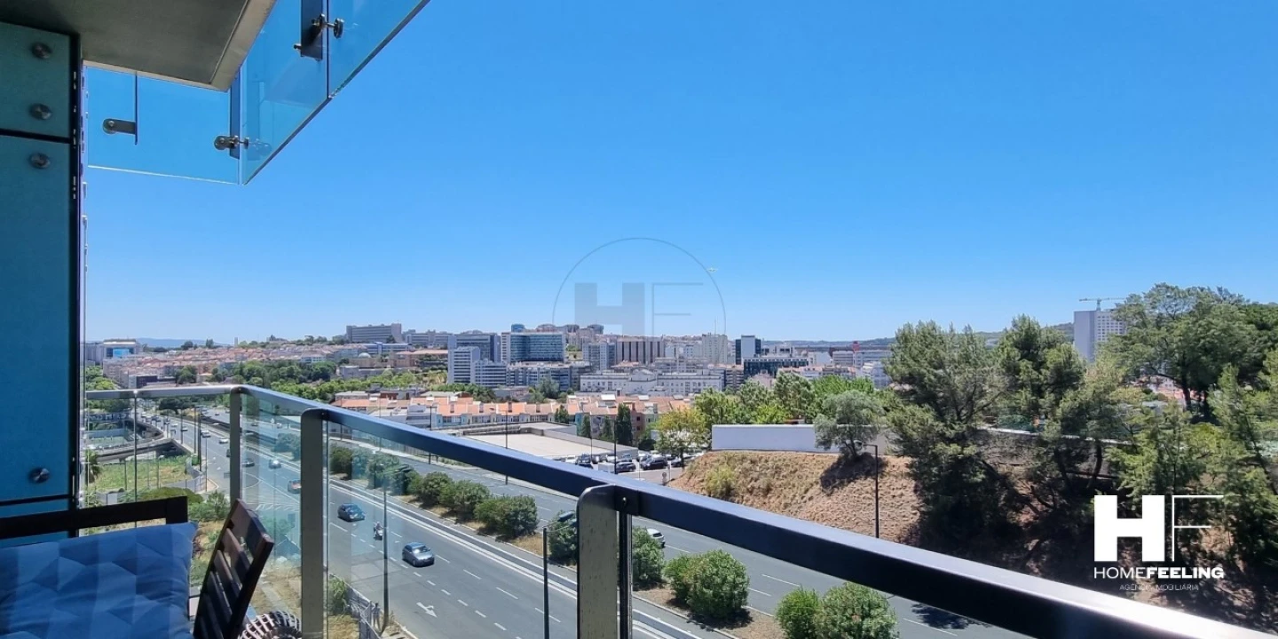 Apartamento T6 para Arrendamento em Avenidas Novas Foto 10