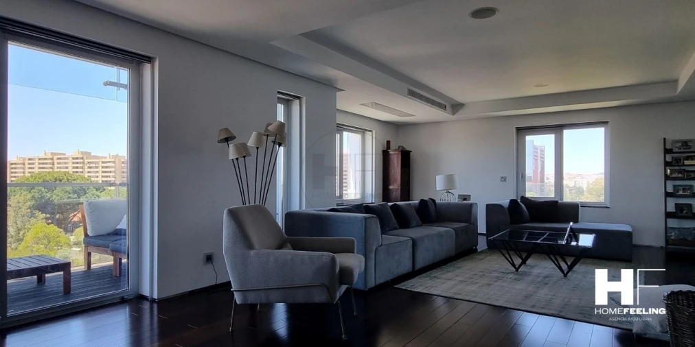 Apartamento T6 para Arrendamento em Avenidas Novas Foto 6