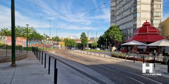 Loja para Arrendamento em Campolide