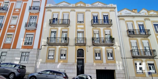 Apartamento T2 para Arrendamento em Arroios