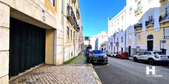 Apartamento T2 para Arrendamento em Arroios