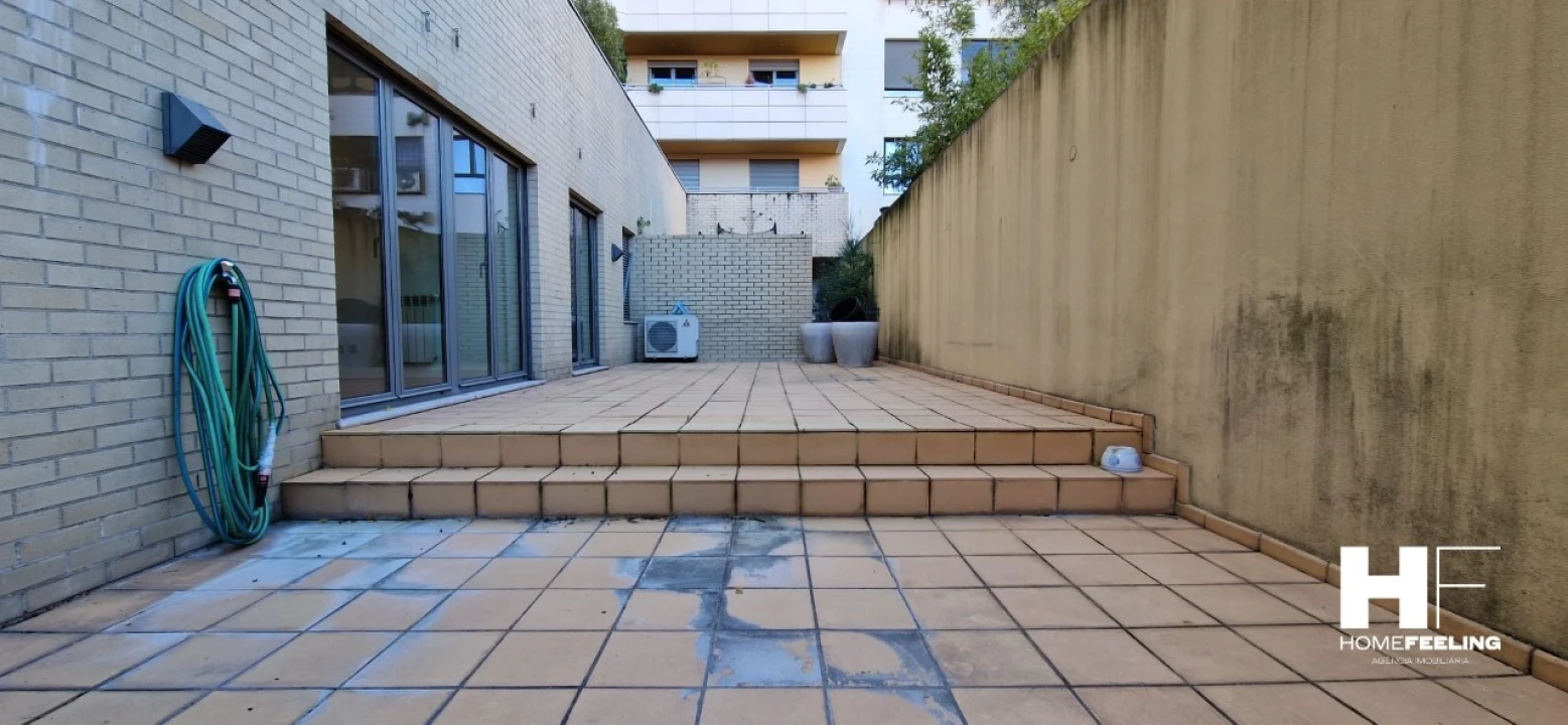 Apartamento T2 para Arrendamento em Avenidas Novas Foto 2