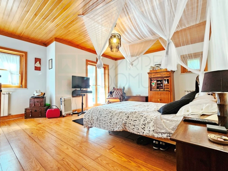 Quinta T4 para Venda em Santo Estêvão Foto 24