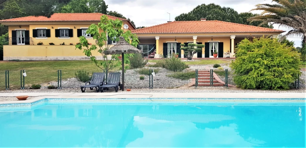 Quinta T4 para Venda em Santo Estêvão Foto 6