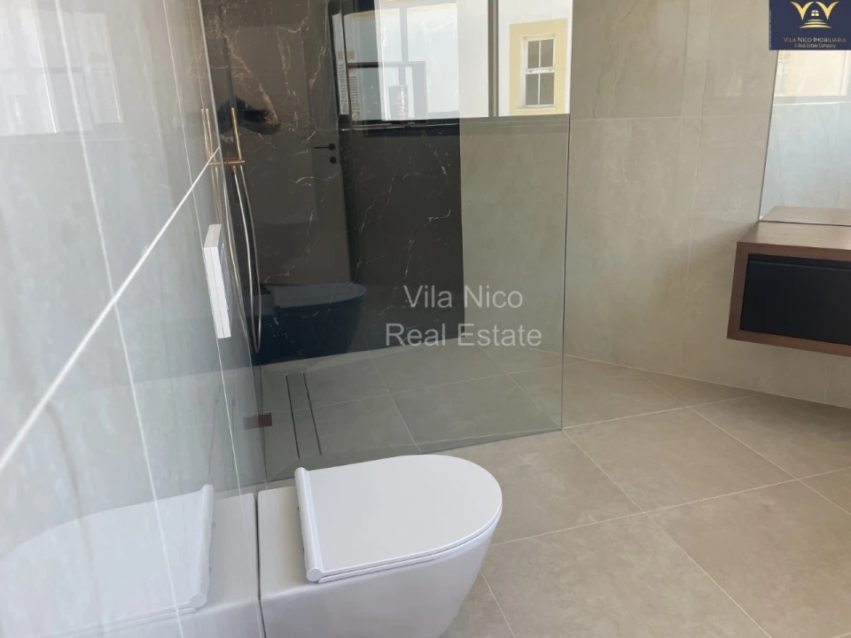 Moradia T4 para Venda em Portimão Foto 27