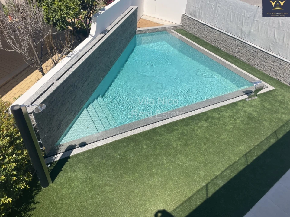 Moradia T4 para Venda em Portimão Foto 42