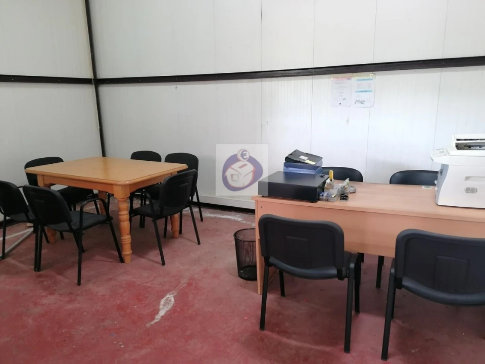 Armazém para Venda em Conceição e Estoi Foto 3