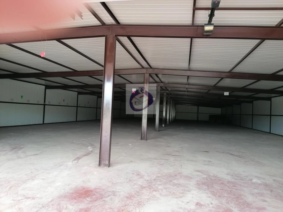 Armazém para Arrendamento em Conceição e Estoi Foto 1