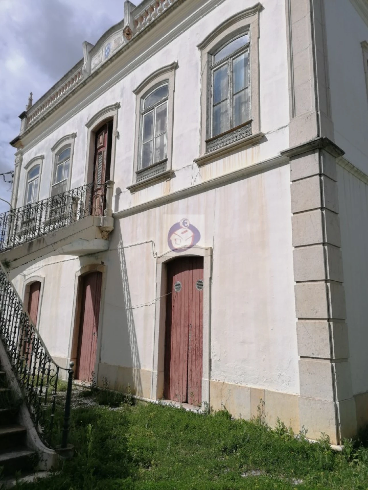 Moradia T5 para Venda em Quelfes Foto 6