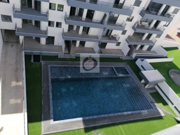 Apartamento T3 para Venda em Quelfes