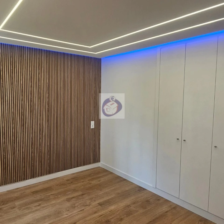 Apartamento T2 para Venda em Quarteira Foto 5