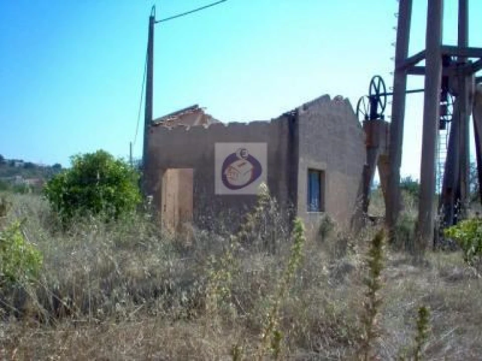 Terreno para Venda em Quarteira Foto 2