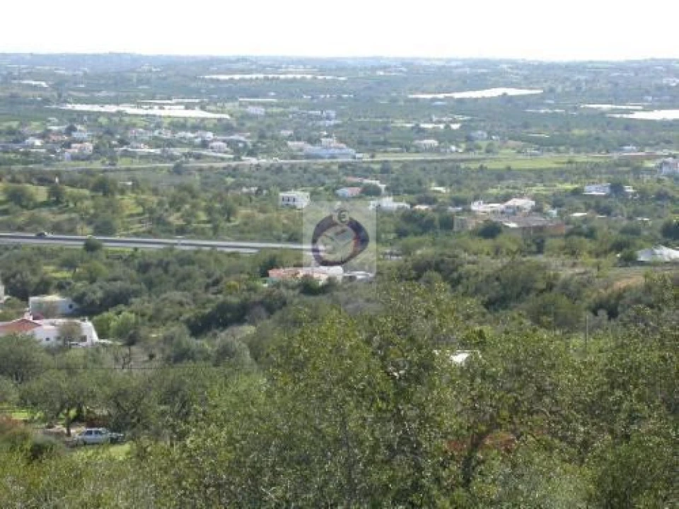Terreno para Venda em Conceição e Estoi Foto 1