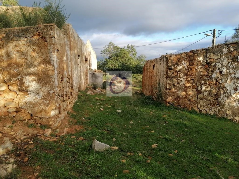 Quinta para Venda em Quelfes Foto 2