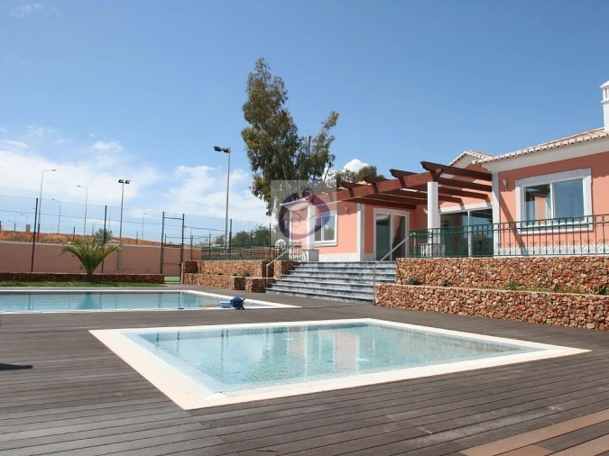 Quinta T5 para Venda em Olhão Foto 2