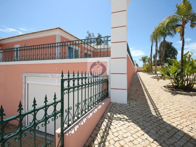 Quinta T5 para Venda em Olhão Foto 6