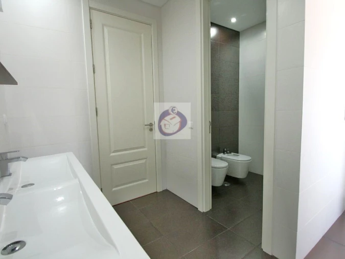 Quinta T5 para Venda em Olhão Foto 20