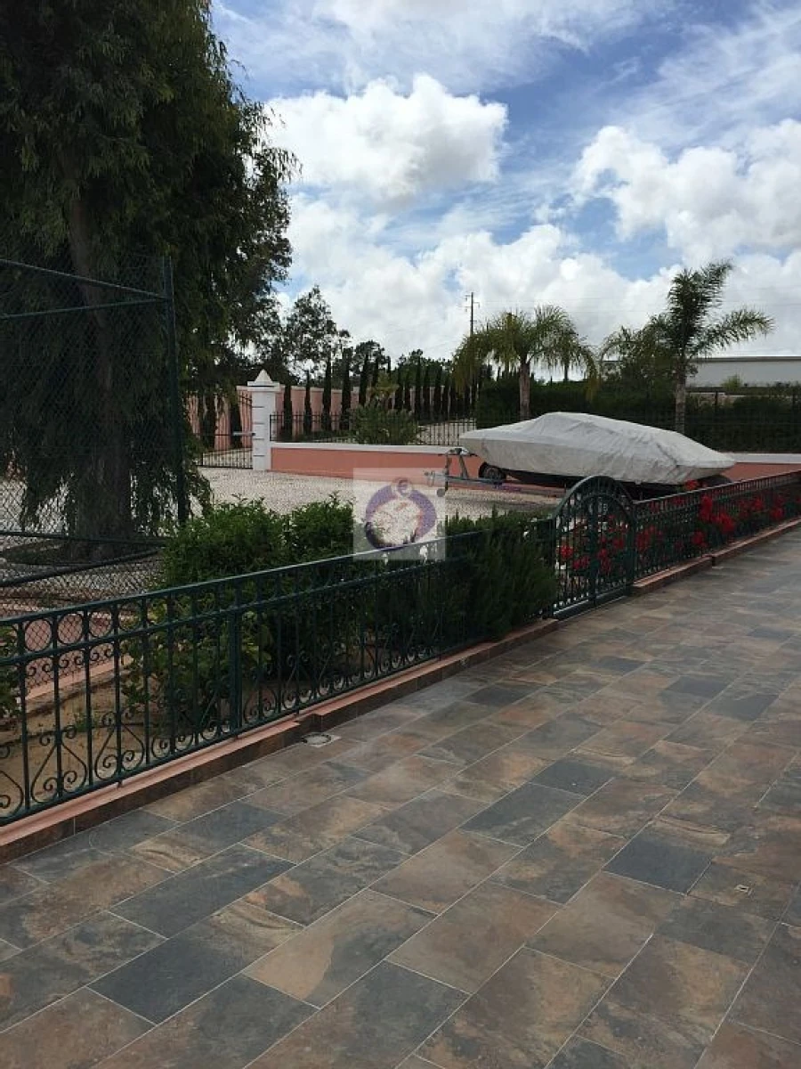 Quinta T5 para Venda em Olhão Foto 22