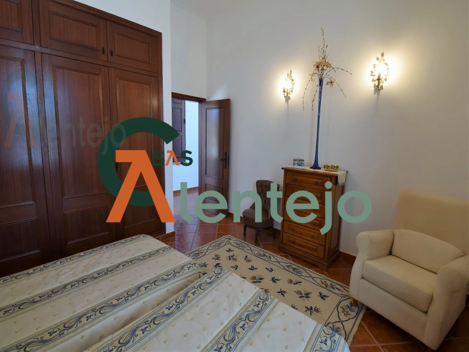 Quinta T4 para Venda em Assunção, Ajuda, Salvador e Santo Ildefonso Foto 16