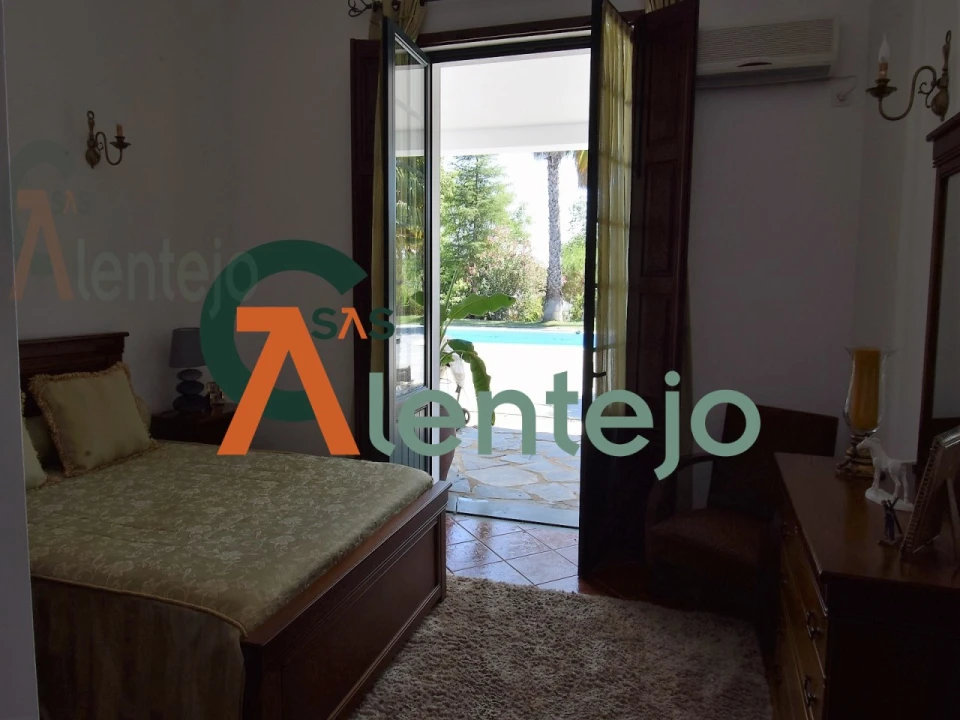 Quinta T4 para Venda em Assunção, Ajuda, Salvador e Santo Ildefonso Foto 10