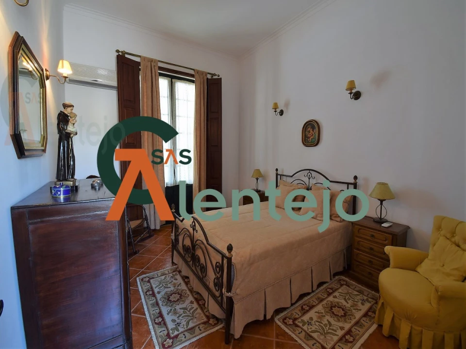 Quinta T4 para Venda em Assunção, Ajuda, Salvador e Santo Ildefonso Foto 19