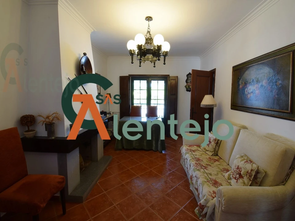 Quinta T4 para Venda em Assunção, Ajuda, Salvador e Santo Ildefonso Foto 24