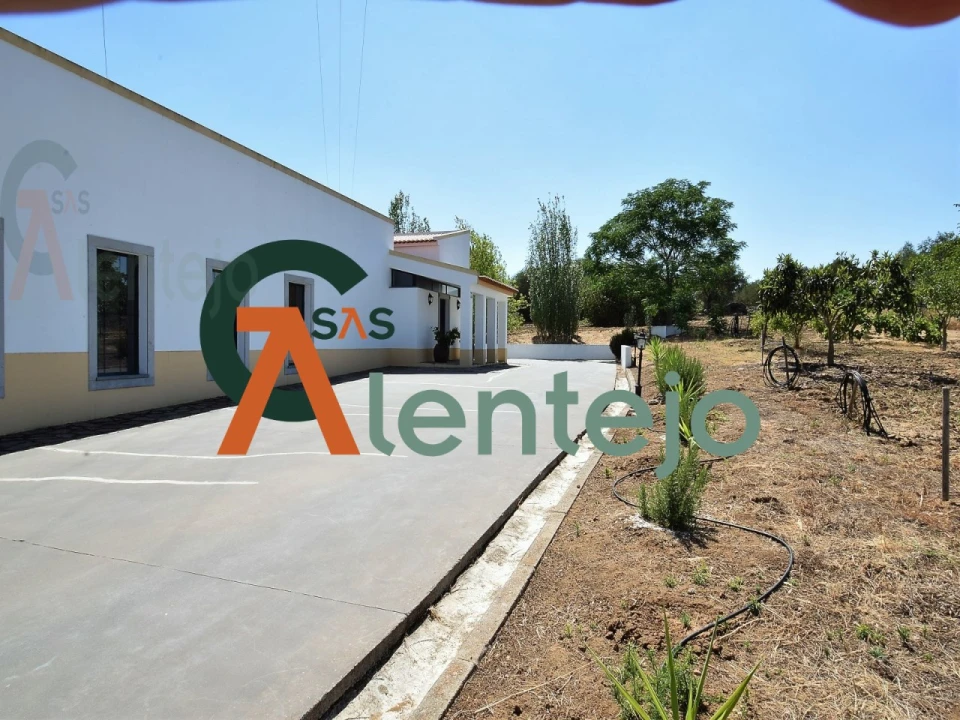Quinta T4 para Venda em Assunção, Ajuda, Salvador e Santo Ildefonso Foto 28
