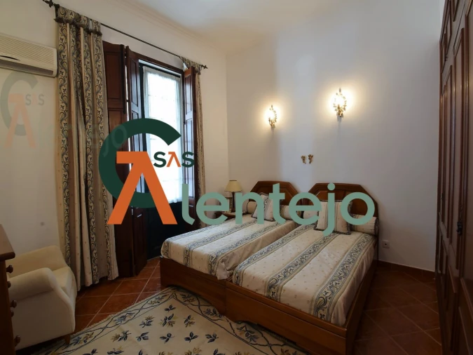 Quinta T4 para Venda em Assunção, Ajuda, Salvador e Santo Ildefonso Foto 15