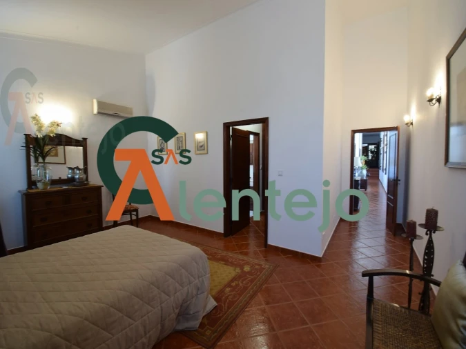 Quinta T4 para Venda em Assunção, Ajuda, Salvador e Santo Ildefonso Foto 21