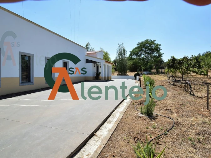 Quinta T4 para Venda em Assunção, Ajuda, Salvador e Santo Ildefonso Foto 28