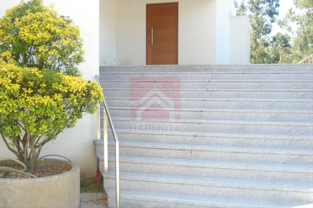 Quinta T3 para Venda em Baguim do Monte (Rio Tinto) Foto 1